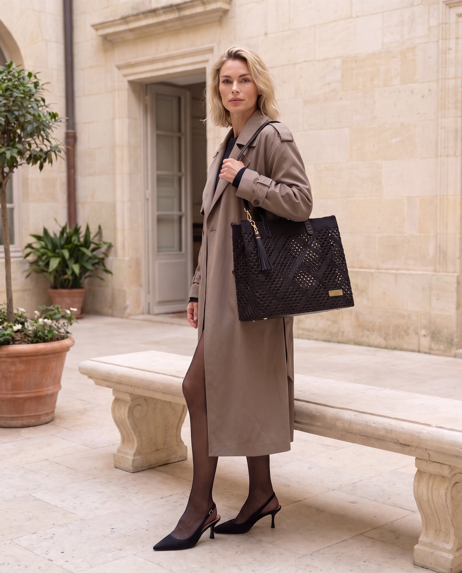 Lee Zip Tote Bag